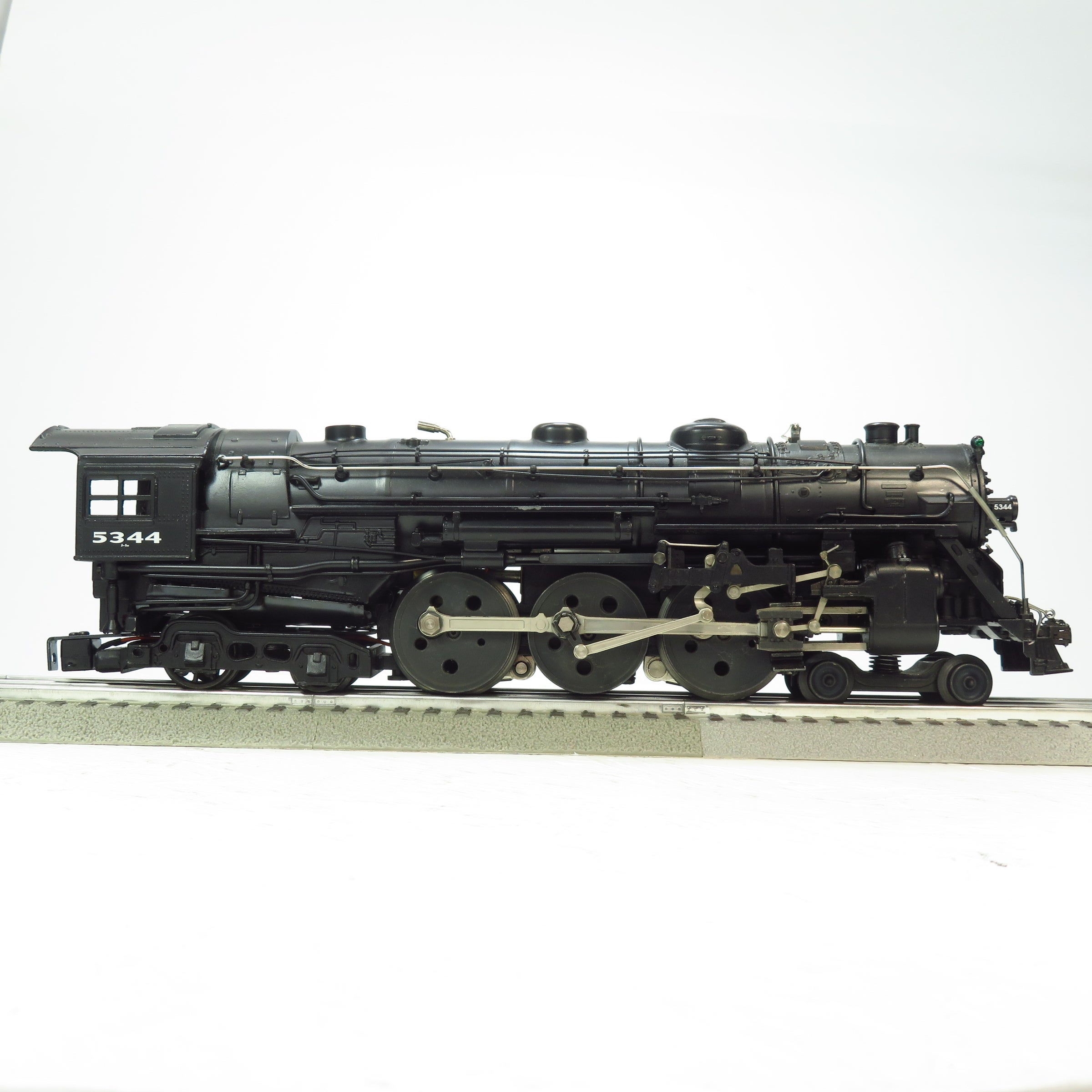 LNL 6-18056 4-6-4 Hudson Steam Locomotive/Tender | East Main Trains